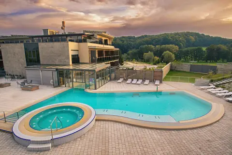 Glamping Sun Valley Bioterme in Ljutomer