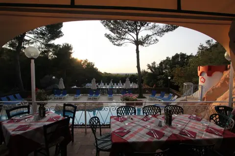 Le Pianacce Camping Village in Castagneto Carducci — foto 24