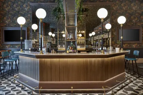 Leonardo Royal Hotel London Tower Bridge in Londen — foto 22