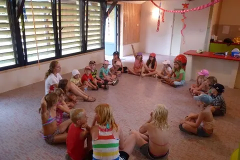 Camping Le Parc De Fierbois foto 8