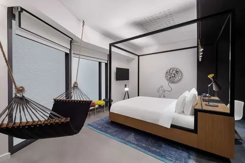 Canopy by Hilton Dubai Al Seef in Dubai — foto 3