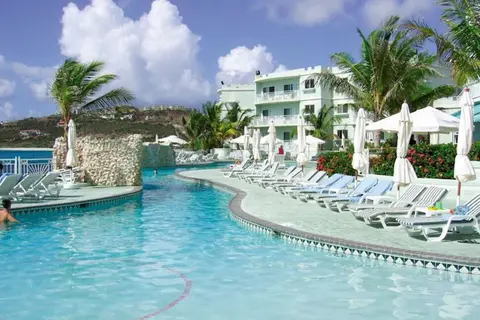 Oyster Bay Beach Resort in Oyster Pond