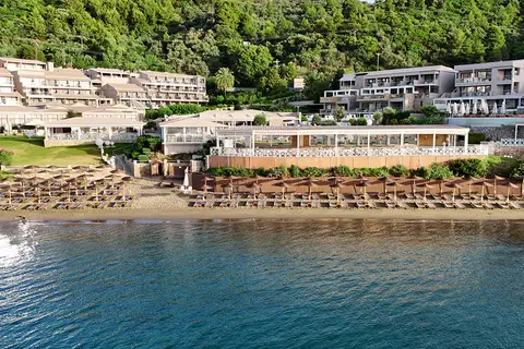 KBR Kassandra Bay Resort & Spa in Καλύβια — foto 4