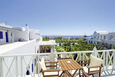 Smy Mediterranean White in Thira Municipal Unit, foto 6