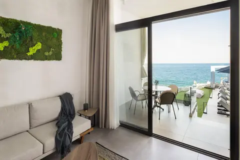 Akrotiri Olympus Luxury Suites in Athene — foto 22