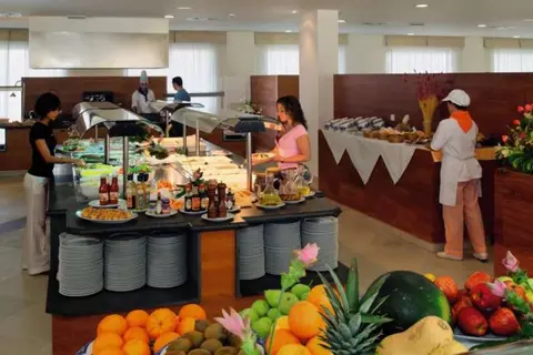 Ohtels Campo de Gibraltar in La Línea de la Concepción — foto 11