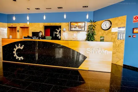 Hotel Silvota in Llanera — foto 16