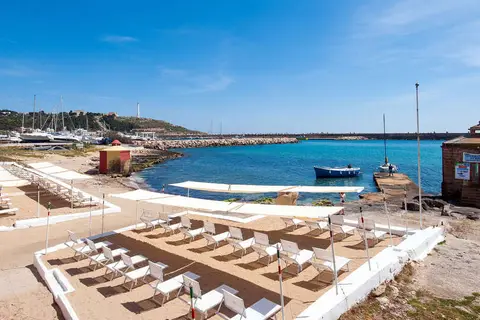 Hotel Terminal in Castrignano del Capo — foto 8