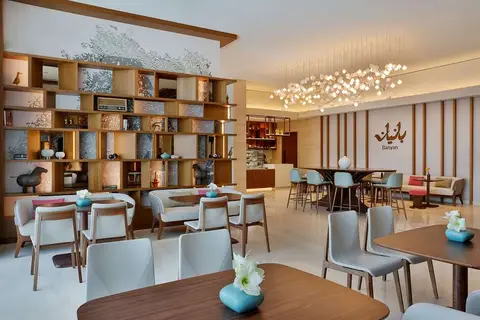 DoubleTree by Hilton Sharjah Waterfront Hotel in Sharjah — foto 19