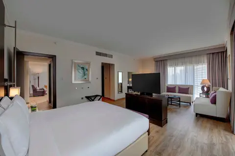 Media Rotana in Dubai — foto 16