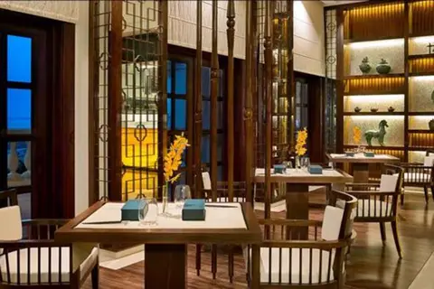 The Ritz-Carlton Dubai in Dubai — foto 21