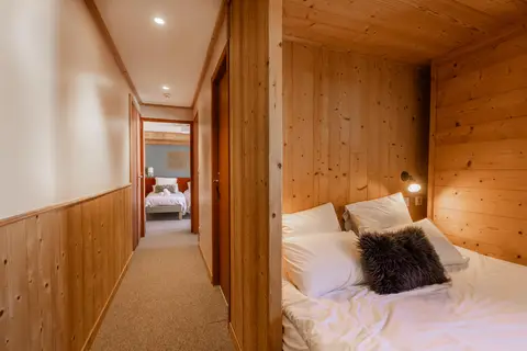 Hotel Le Sherpa in Les Deux Alpes — foto 21