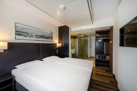 Hotel Park Inn by Radisson Berlin Alexanderplatz in Berlijn — foto 25