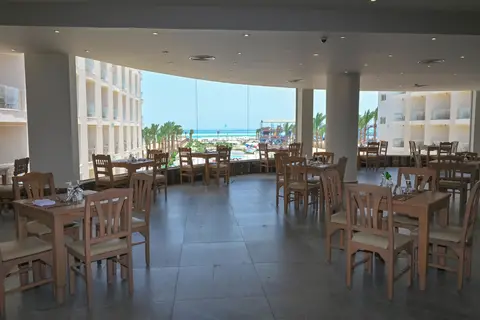 Sunrise Serano Aqua Park Resort in Al Ahia', foto 19
