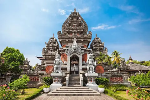Traditioneel Bali in Surakarta — foto 11