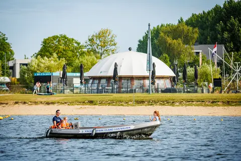 Vakantiepark Eiland Van Maurik in Maurik — foto 35