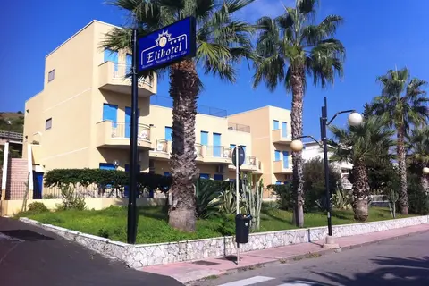 Elihotel in Sant'alessio Siculo — foto 14