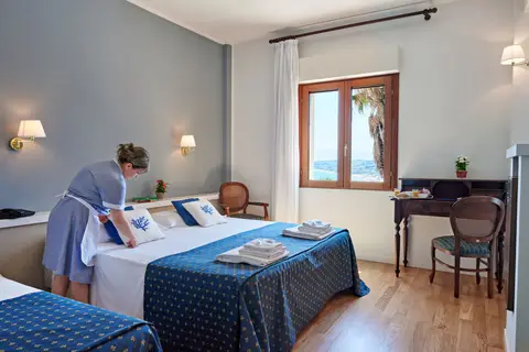 Punta Nord-Est in Castellammare Del Golfo — foto 14