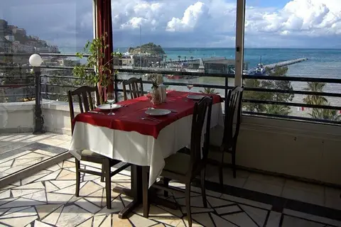 Surtel in Kusadasi — foto 5