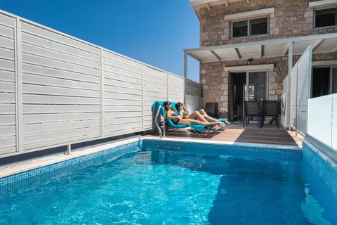 Kastro Maistro Suites met privézwembad foto 2