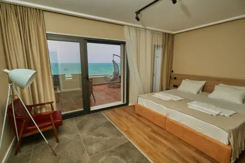 Eter Hotel in Golem — foto 23