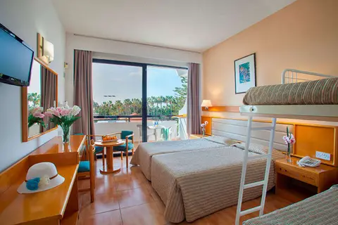 Hotel Cavo Maris Beach in Παραλίμνι — foto 14