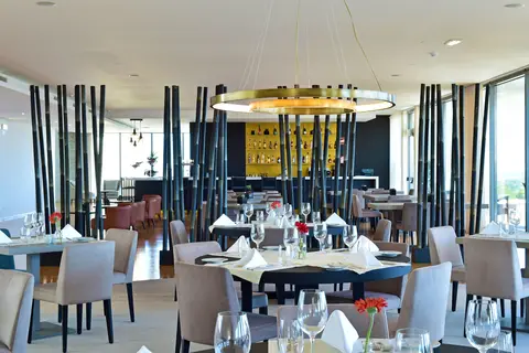 Algarve Race Resort Hotel in Mexilhoeira Grande — foto 3
