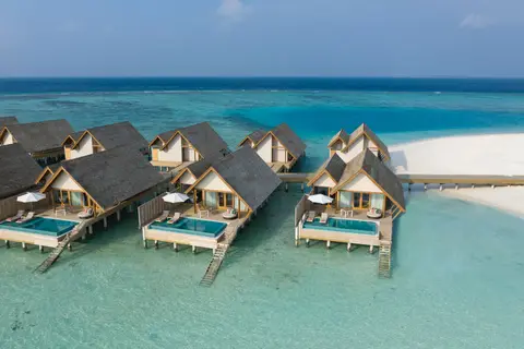 Emerald Faarufushi Resort & Spa in Rah Gili Maldives — foto 5