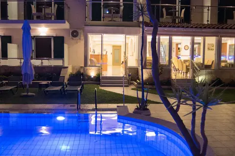Oasis Hotel in Perigiali, foto 27
