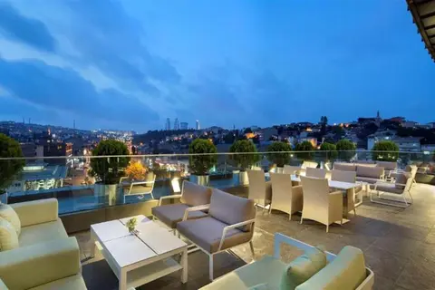 DoubleTree by Hilton Hotel Istanbul - Piyalepasa in Fatih — foto 7