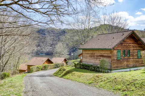 Vakantiepark Les Chalets De La Chazotte in Saint-Jacques-d'Ambur — foto 3