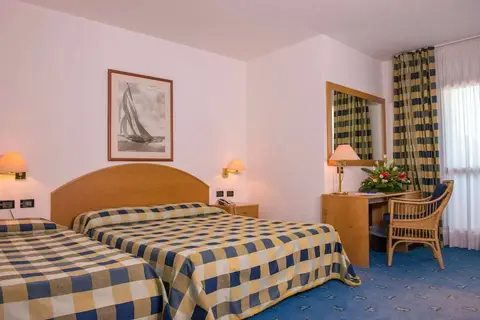 Pizzomunno Vieste Palace Hotel in Vieste — foto 22