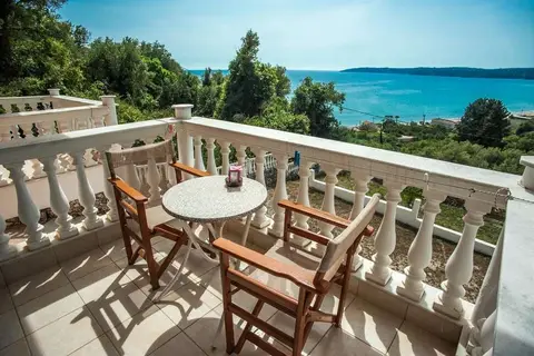 Agios Gerasimos Studios in Λουρδάτα — foto 6