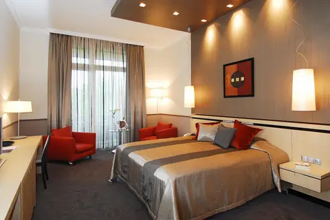 Mamaison Hotel Andrassy Budapest in Boedapest — foto 12