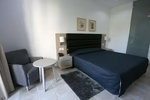 Dionysos Central Hotel in Paphos — foto 18