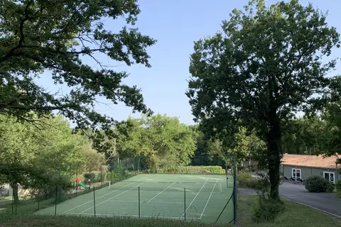 Vakantiepark Hameaux Des Lacs in Monclar-de-Quercy — foto 5
