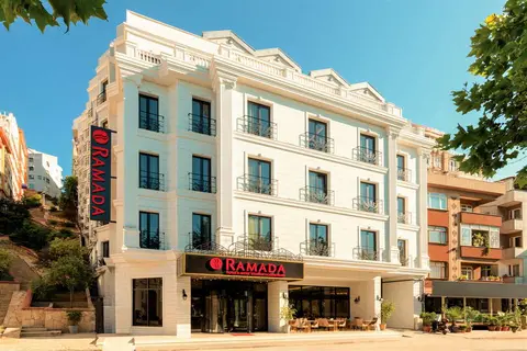 Ramada by Wyndham Istanbul Golden Horn in Beyoğlu