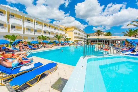 Poseidon Beach in Laganas Municipal Unit — foto 2