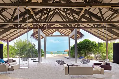 Cocoon Maldives Resort in އޮޅުވެލިފުށި — foto 8