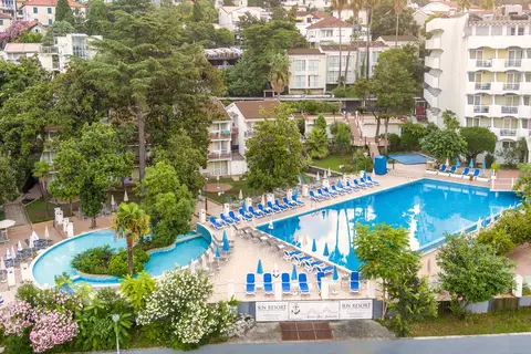 Hunguest Hotel Sun Resort in Herceg Novi