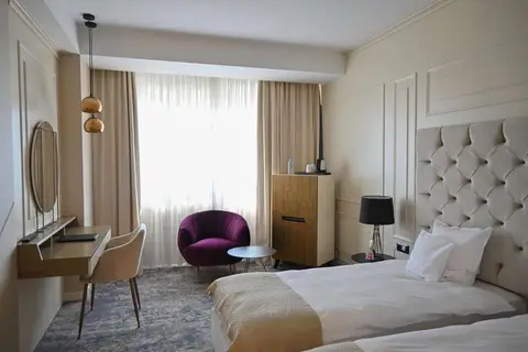 Aleksandar Palace in Cкoпje — foto 11