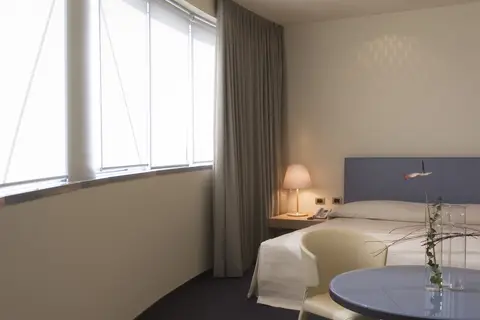 UNAHOTELS T Hotel Cagliari in Cagliari — foto 27