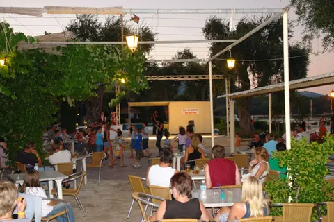 Elea Beach in Δασσιά — foto 14