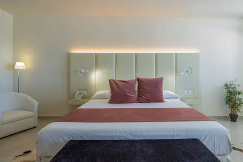 ON Hotels Oceanfront in Almonte — foto 8