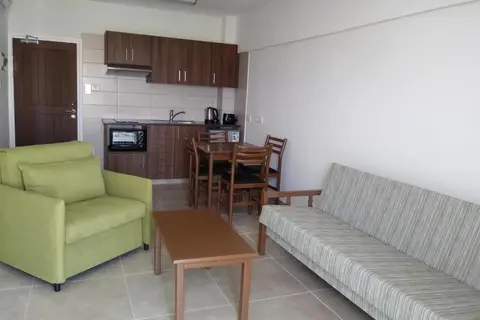 Livas Hotel Apartments in Paralimni — foto 4