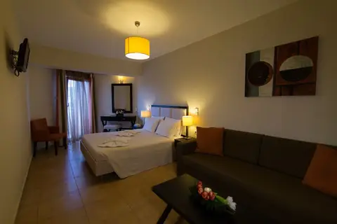 Aphrodite Hotel in Μόλυβος — foto 29