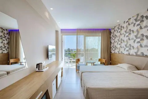 Hotel Tasia Maris Seasons in Αγία Νάπα — foto 4