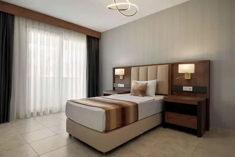 Days Inn by Wyndham Alanya in Alanya — foto 3