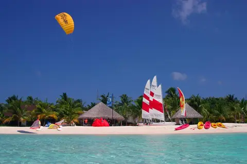 Kuredu Resort & Spa in ނައިފަރު — foto 5