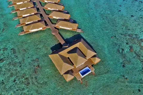 Kudafushi Resort & Spa in Kudafushi